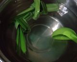 Foto langkah ke 2 dari resep Bubur Candil / kolak biji salak ubi ungu.