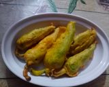 ભરેલા મરચા ના ભજીયા (Bharela Marcha Bhajiya Recipe In Gujarati) રેસીપી સ્ટેપ4ફોટો