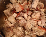 Foto del paso 2 de la receta: Pollo con Almendras de las Moya