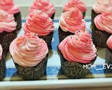 Foto langkah ke 8 dari resep Cupcake kukus coklat simple (no mixer).