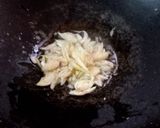 पांढरा पावटा भाजी,बटाटारस्सा आणी कांदा चाट (Pavta Bhaji Batata Rassa Kanda chat Recipe In Marathi) रेसिपी स्टेप 6 फोटो 