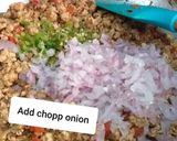 A picture of step 6 of Chicken mince kachori.