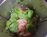 Foto del paso 6 de la receta: TM31 Pasta con salmón ahumado y gambas