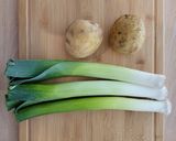 A picture of step 1 of Potato and leek cream soup.