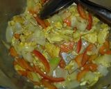 Foto langkah ke 4 dari resep Bihun Goreng Ayam.