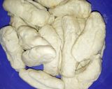 A picture of step 2 of Fried Fish roll.