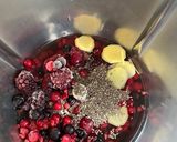 Bogyós-gyömbéres Smoothie recept fázis 1 fotója