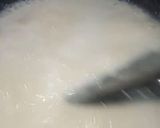 A picture of step 3 of Eggs coconut halva.