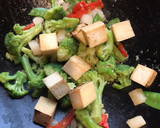 Foto del paso 6 de la receta: Stir fry de vegetales con tofu