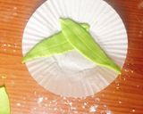 Hình bước làm 3 của món Bánh bao trái đào