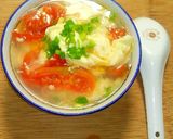 A picture of step 4 of TAN HUA TANG (Egg Drop Tomato Soup).