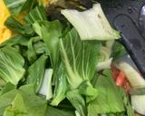 Foto langkah ke 3 dari resep Cah Pokcoy Kuah Telur.