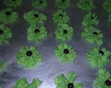Foto langkah ke 3 dari resep Semprit Pandan (Tepung Kanji).