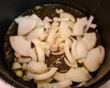 Foto del paso 4 de la receta: Filetes de lomo de cerdo en salsa de pimientos del piquillo