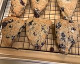 A picture of step 7 of Blueberry Scones.