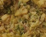 A picture of step 2 of Aloo pata ghobhi ki sabji.