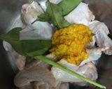 Foto langkah ke 1 dari resep Ayam Goreng Kremes.