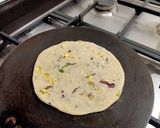 A picture of step 4 of Pizza style paratha.