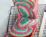 Foto langkah ke 4 dari resep Shoukupan Japanese Swirly Milk Bread.