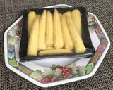 A picture of step 1 of Baby Corn Tikka.