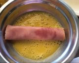 Foto del paso 3 de la receta: Rollos de jamón con queso empanizados