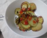 A picture of step 6 of Lyonnaise potatoes.