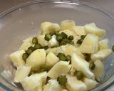 Foto del paso 4 de la receta: Ensalada de patatas y salchichas