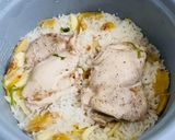 รูปขั้นตอนการทำที่ 5 ของ ข้าวมันไก่ (แบบฉบับใช้หม้อหุงข้าว) : ทานได้ 1-2คน