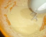 Foto del paso 5 de la receta: Bizcochuelo de vainilla riquísimo y húmedo!! 😋