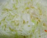 A picture of step 2 of Chicken chinese sandwich.