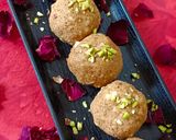 A picture of step 9 of Soybean flour laddu.