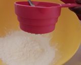 A picture of step 2 of Lemon fondant.