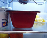 Foto del paso 4 de la receta: Pudin de galletas con fresas y flan instantáneo de vainilla