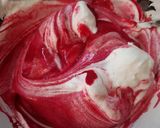 Foto langkah ke 6 dari resep Hurricane Swiss Roll Cake.