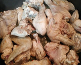 Foto del paso 2 de la receta: Ñoquis con pollo al whisky en salsa de tomate