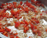 Foto del paso 2 de la receta: Codornices con tomate y alcachofas, con toque picante