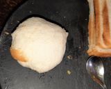 A picture of step 4 of Stuffed bread patties.