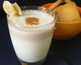 A picture of step 4 of Vanilla Banana Milk shake.
