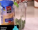 A picture of step 1 of Green Quaker Oat Smoothie..