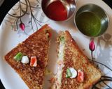 वेज मेयो चीज़ सैंडविच (Veg mayo cheese sandwich recipe in Hindi) रेसिपी चरण 3 फोटो