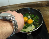 Foto del paso 2 de la receta: Revuelto de espinacas