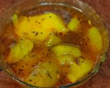 A picture of step 3 of Kacchi keri ka khatta metha aachar.