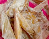 Gambar langkah 2 resipi Homemade Cheesy Wedges.