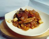 Foto langkah ke 4 dari resep Oseng kikil.