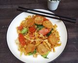 Foto langkah ke 3 dari resep Kwetiau Goreng Ala Solaria.