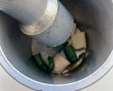 A picture of step 5 of Colocasia Leaves/Patod/Patra/Arbi ke patte.