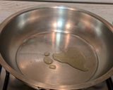 A picture of step 3 of Gur makhana.
