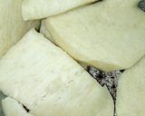 A picture of step 1 of Fried yam in eggs.