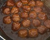 Foto langkah ke 3 dari resep Bola- bola Daging Saus BBQ (Sweet and Sour BBQ Meatballs).