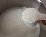 A picture of step 2 of Dalgona Custard Pudding.